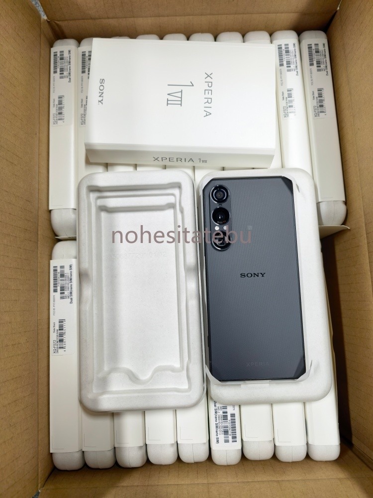 Sony Xperia 1 VII XQ-FS72 256GB 12GB Snapdragon 8 Elite 6.5″ 48MP Unopened Black