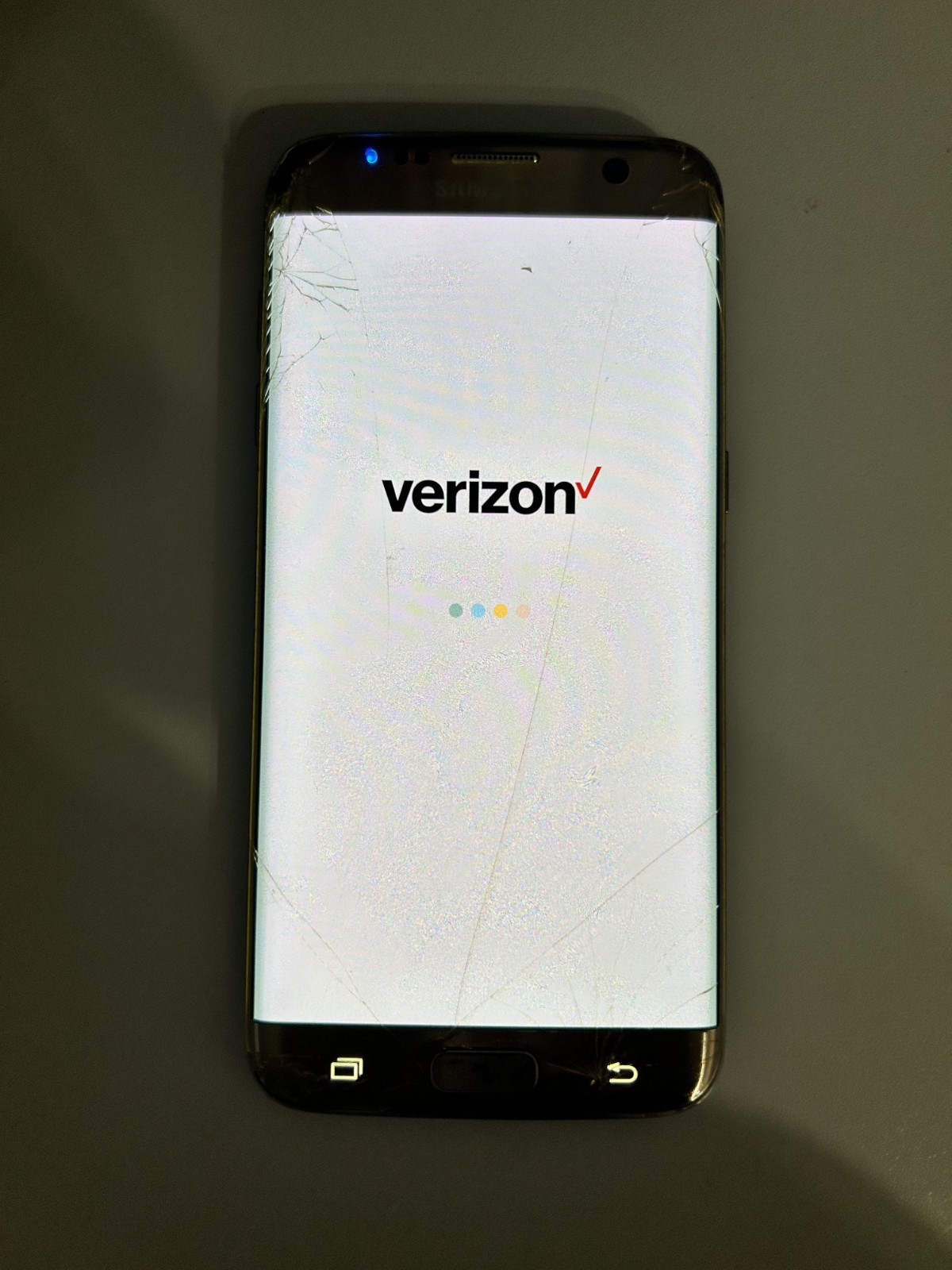 Samsung Galaxy S7 edge – 32 GB – Gold Platinum (Verizon)