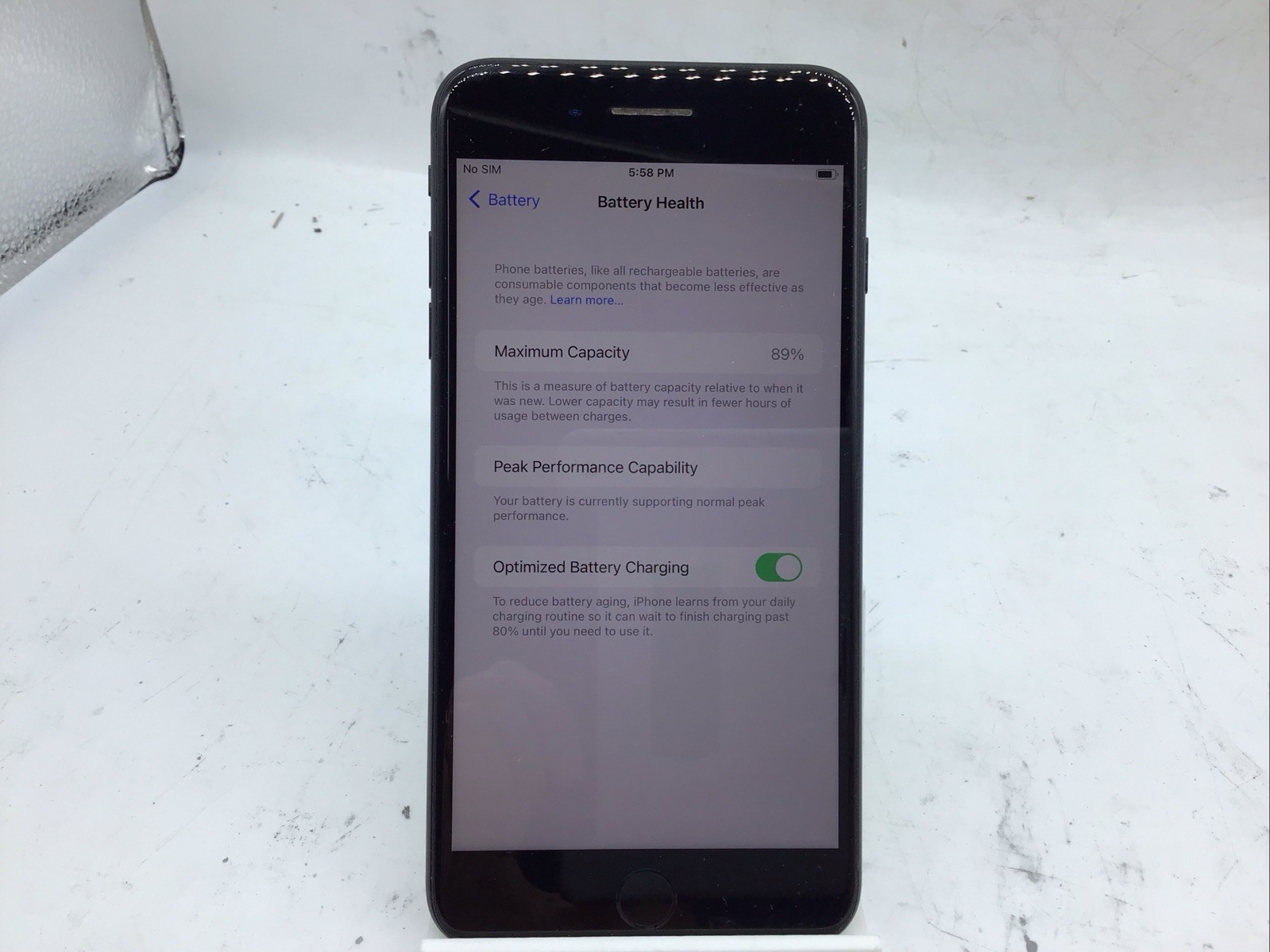 Apple iPhone 7 Plus A1661 MN5T2LL/A 128GB No Sim Restriction No iCloud Issues