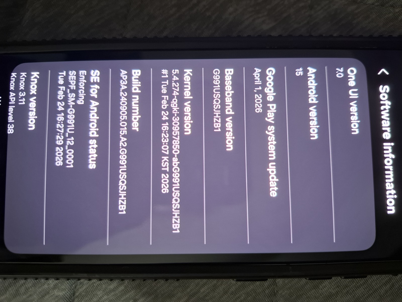 Samsung Galaxy S21 5G SM-G991U 128GB Gray 8GB RAM Android 15