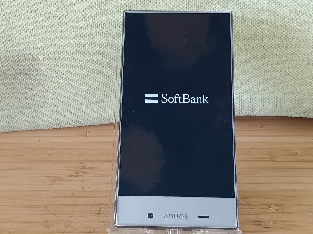 SHARP 305SH SoftBank AQUOS Keitai Flip Phone Japan Garake Unlocked TA936