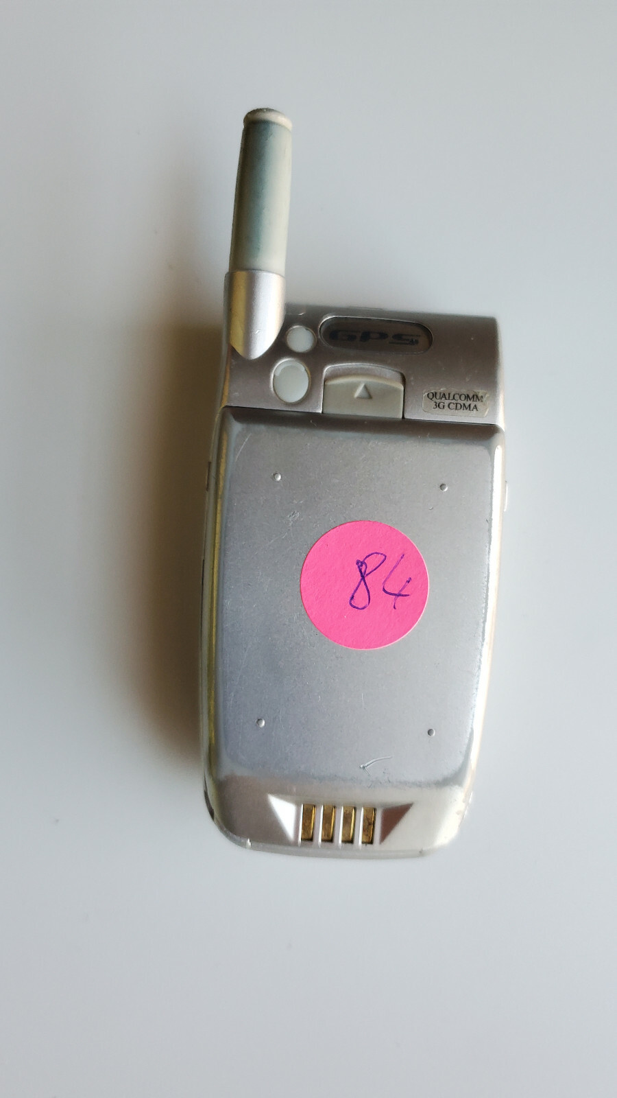 84.LG VX-4400 Very Rare – For Collectors – No Sim Card
