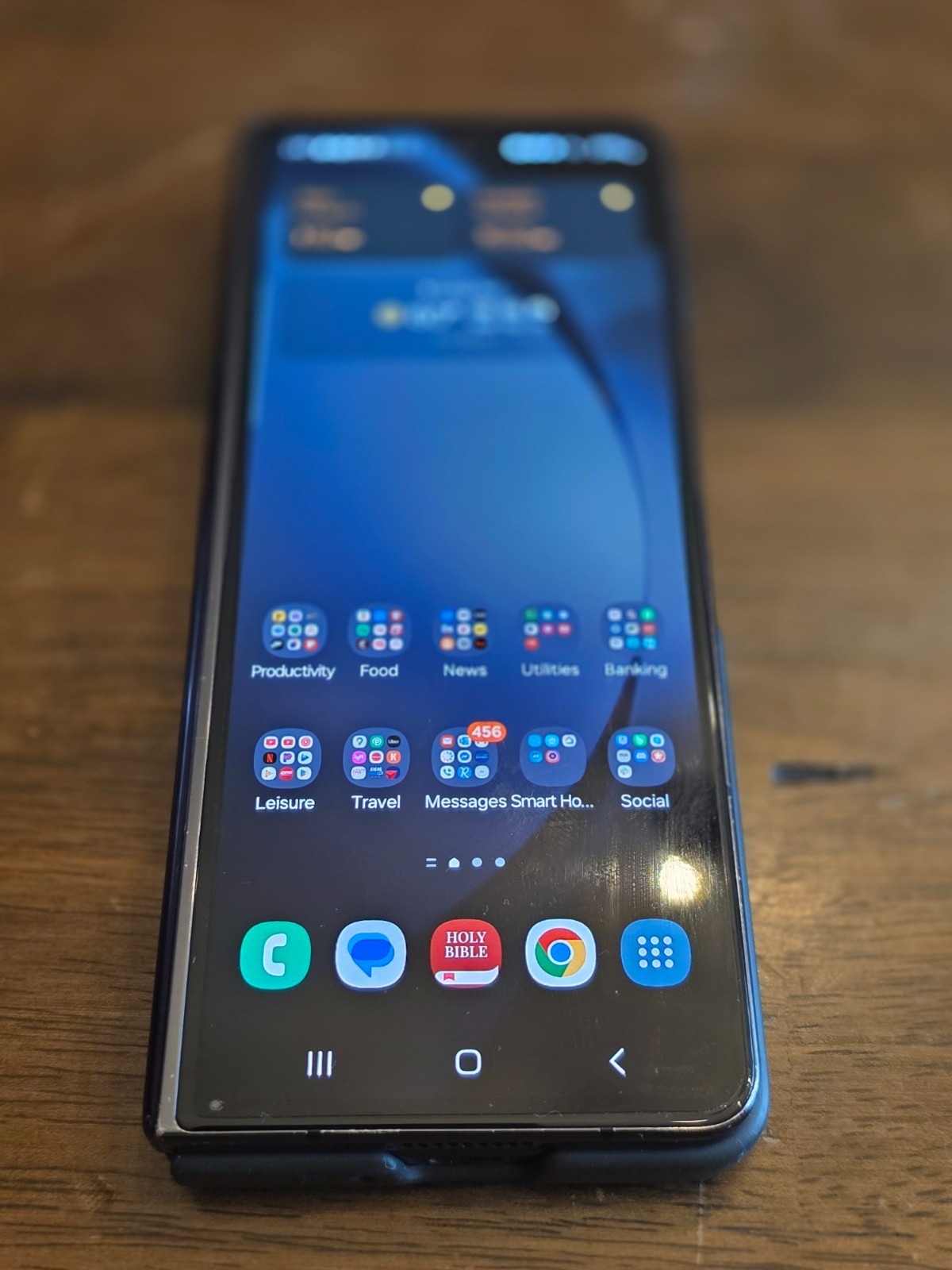 Samsung Galaxy Z Fold5 – 512 GB – Phantom Black (Unlocked)
