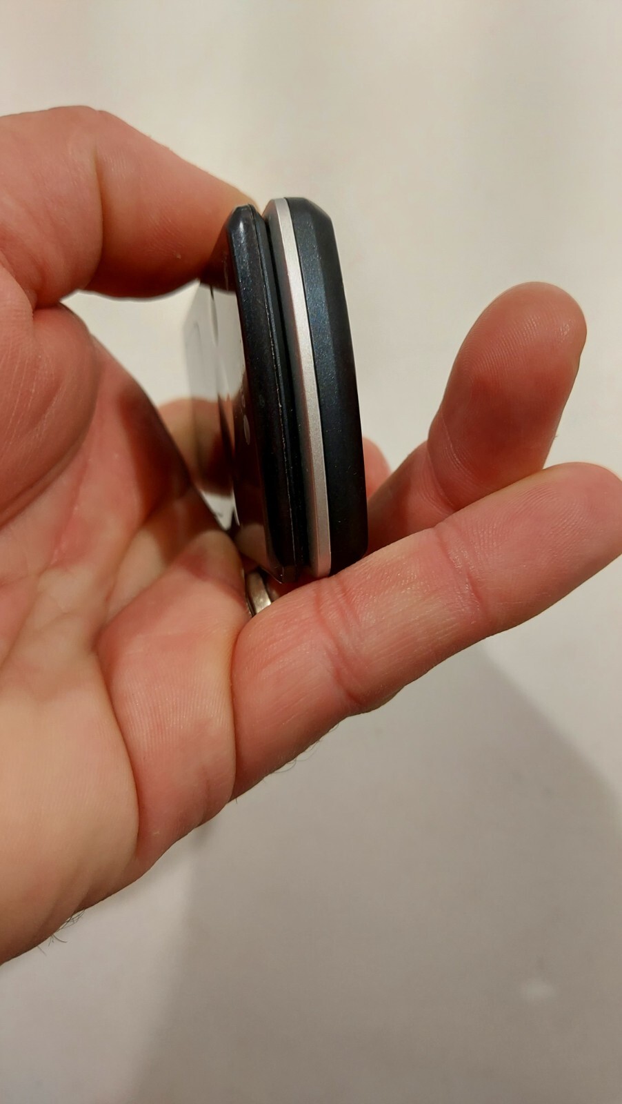 1026.Sony Ericsson W518a Black Very Rare – For Collectors – Unlocked