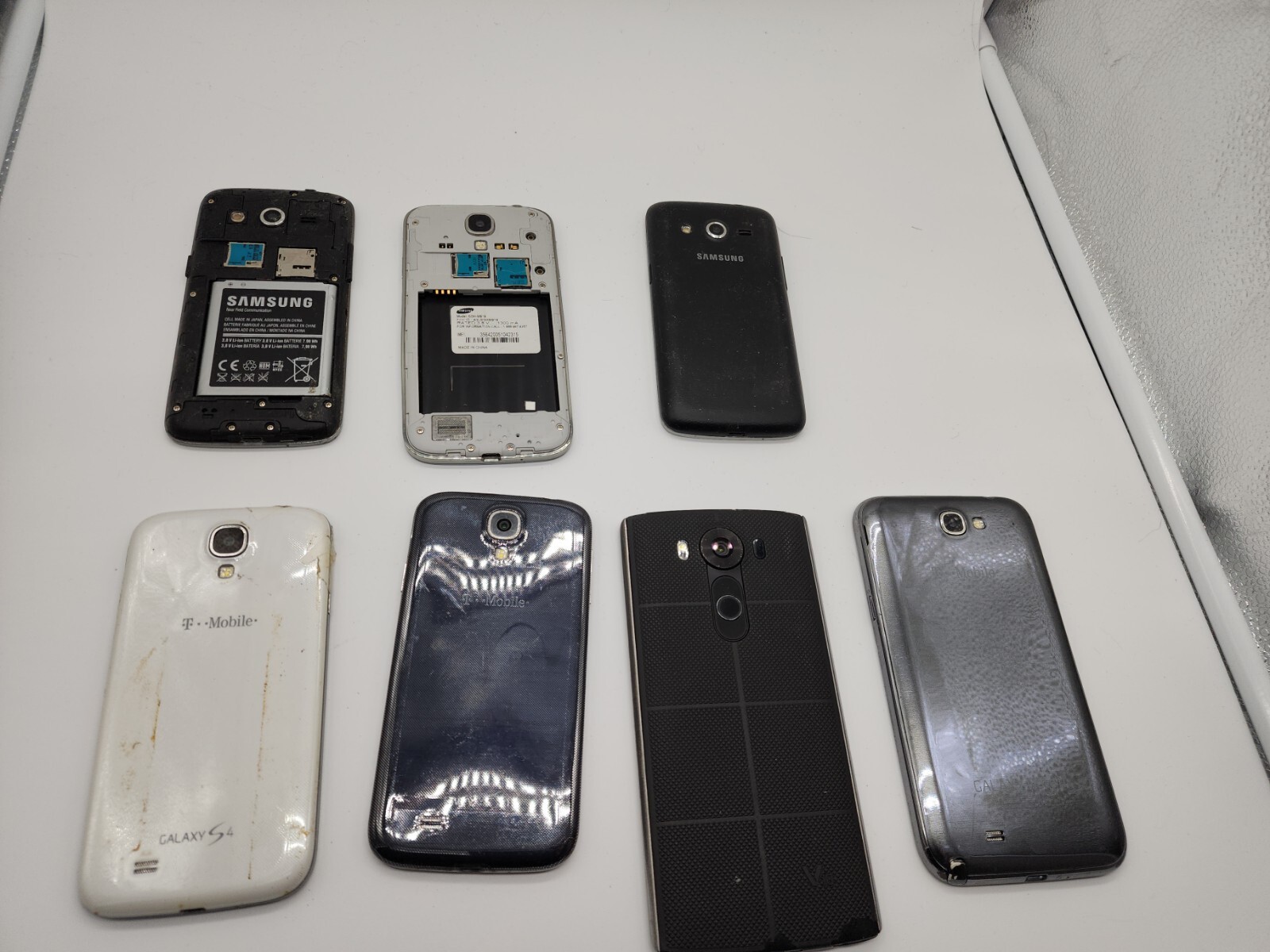 Lot of 7 Smartphone and Cellphone Devices – FOR PARTS OR REPAIRS ONLY LG V10