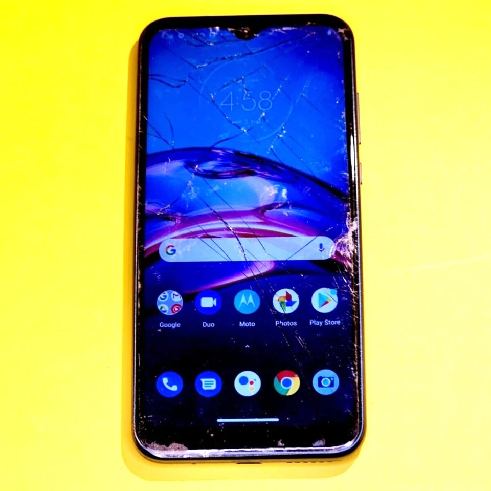 *VIEW PHOTOS* MOTOROLA MOTO E 2020 32GB UNLOCKED 4G CELL PHONE ROGERS CHATR BELL