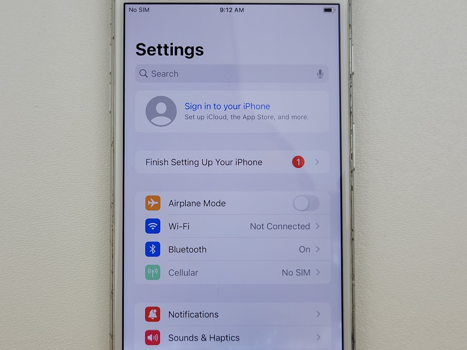Apple iPhone 7 Plus (A1784) 256GB (GSM Unlocked) – POOR CONDITION – H1943