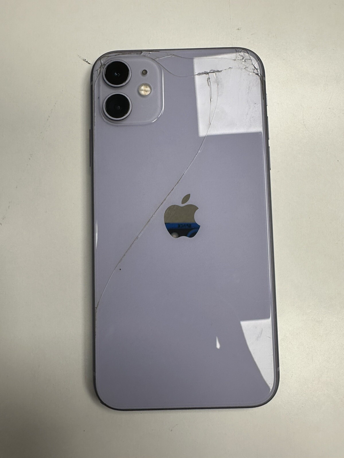 Apple iPhone 11 – 64 GB – Purple (Unlocked) *Fair Condition*