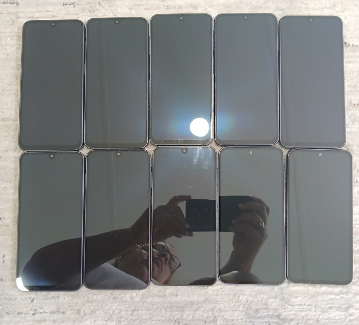 Lot 10 Samsung Galaxy A16 5G – 128GB Black