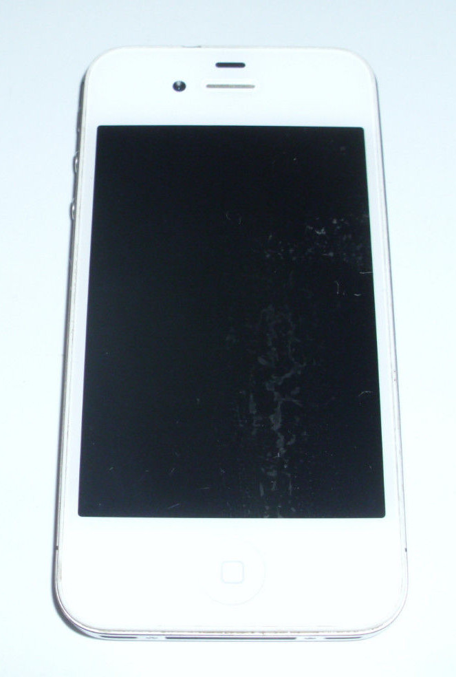 Apple iPhone 4 – 8GB – White (Verizon) A1349 (CDMA) Smartphone