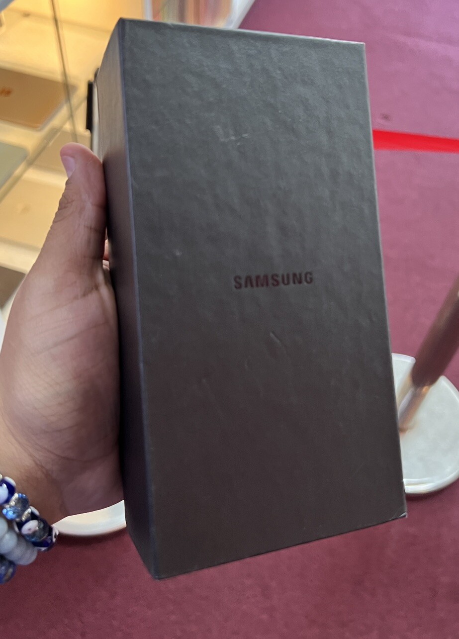 Samsung Galaxy S5 – 16 GB – Charcoal Black (AT&T) Read description!￼