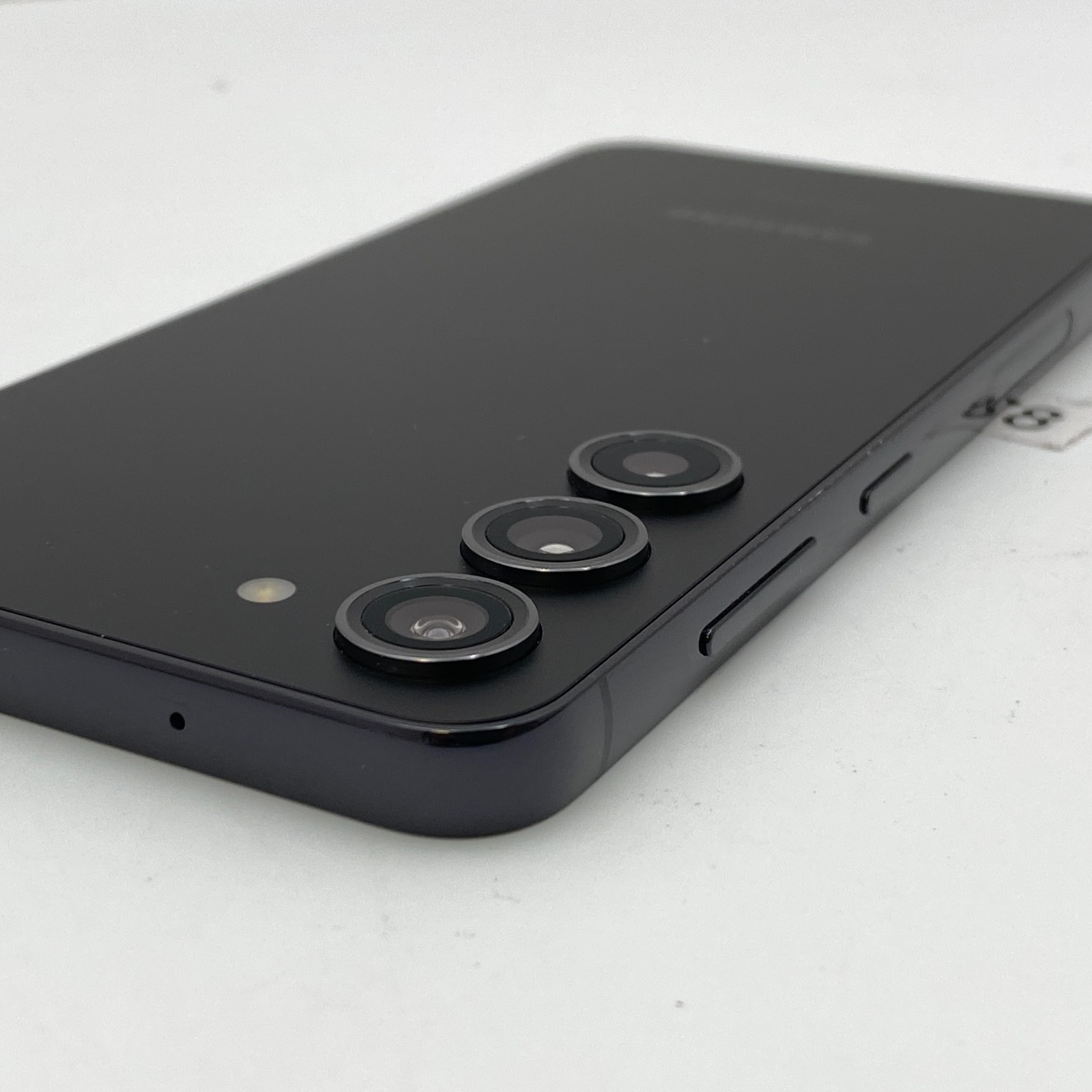 Samsung Galaxy S23 SM-S911U – 128GB – Phantom Black (Unlocked) Good Condition