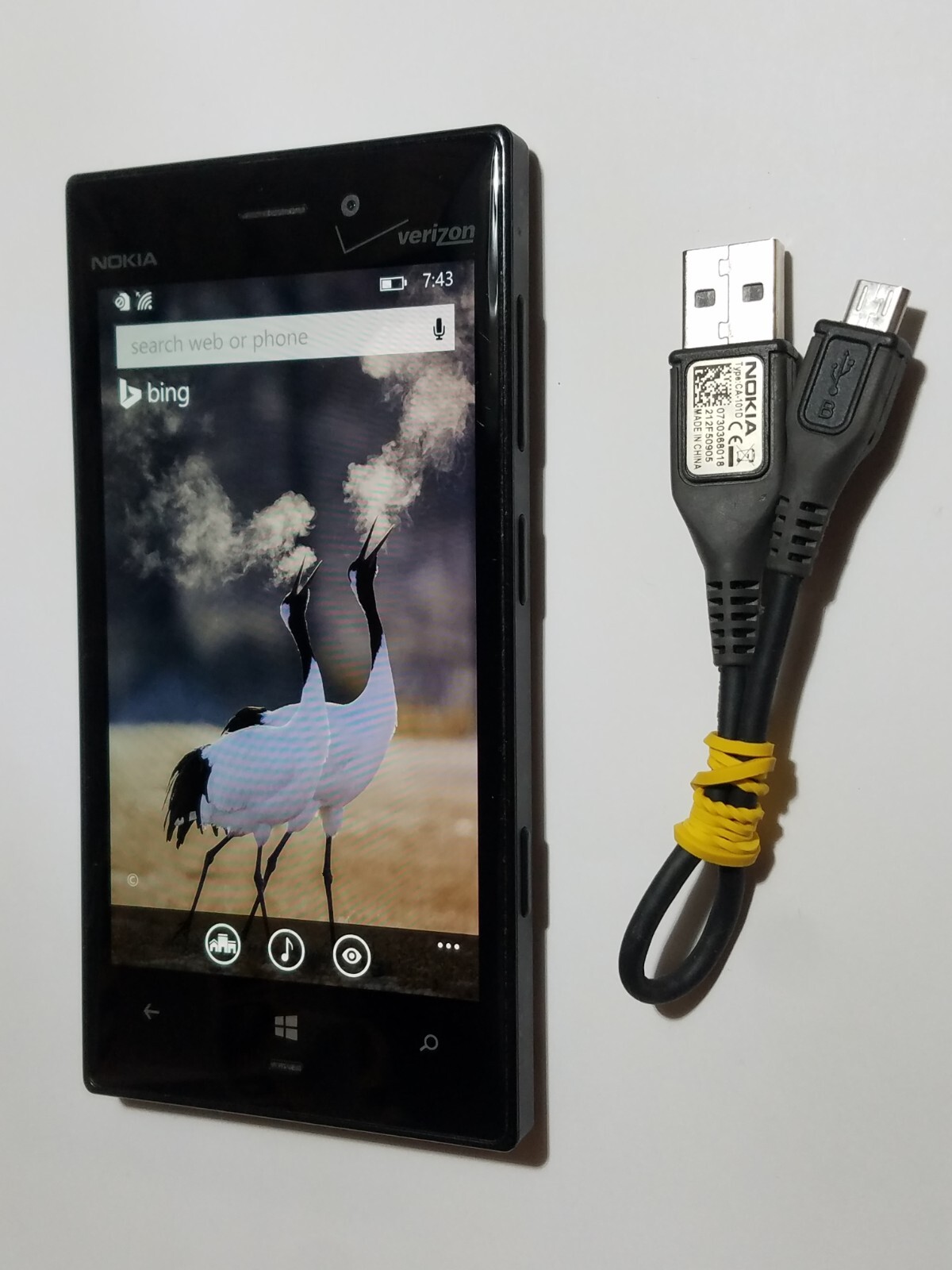 Rare Worldwide Unlocked Nokia Lumia 928 32GB Black Verizon Windows Smart Phone