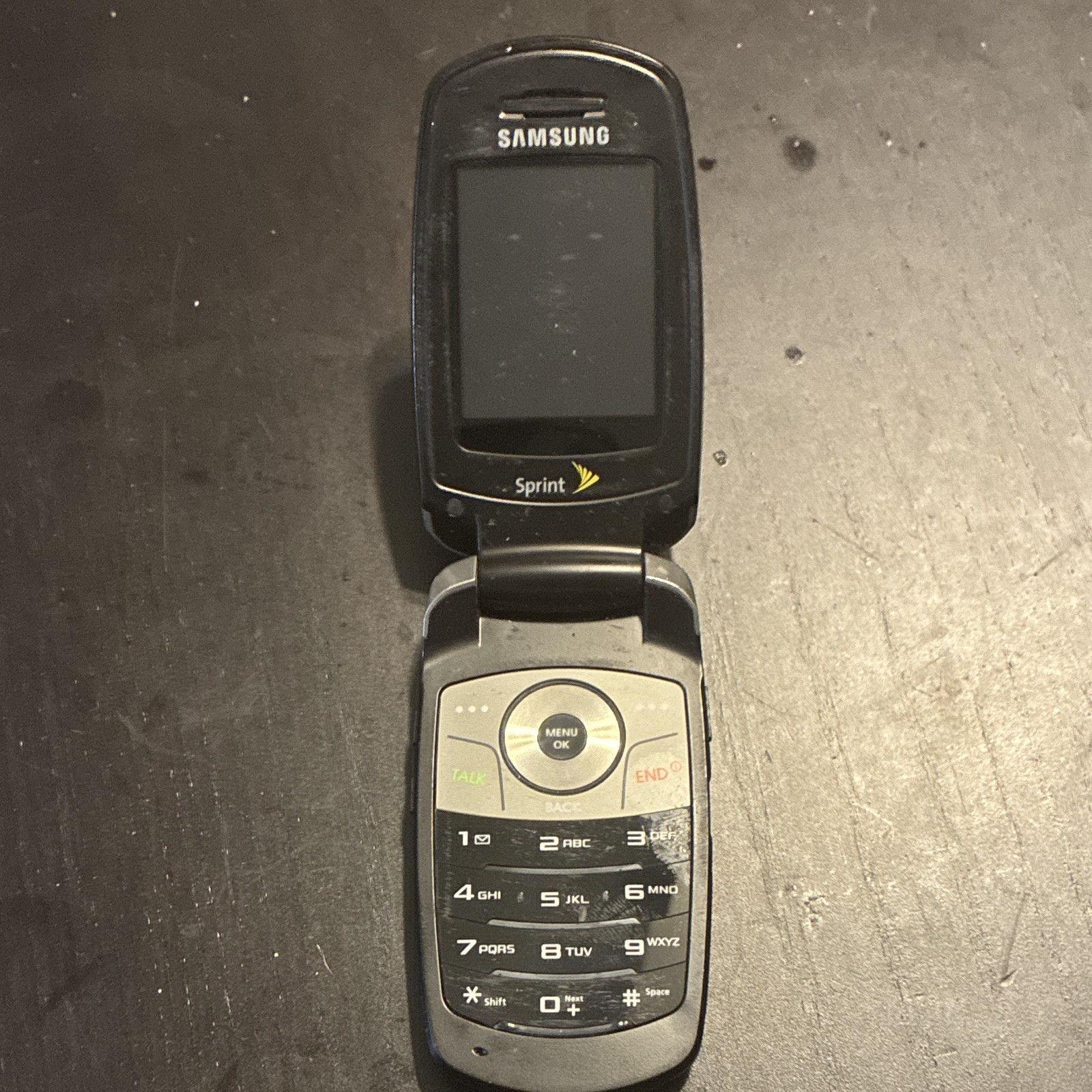 Samsung LG Spirit 24MB Sprint Flip Cell Phone Black/Silver Black Gray