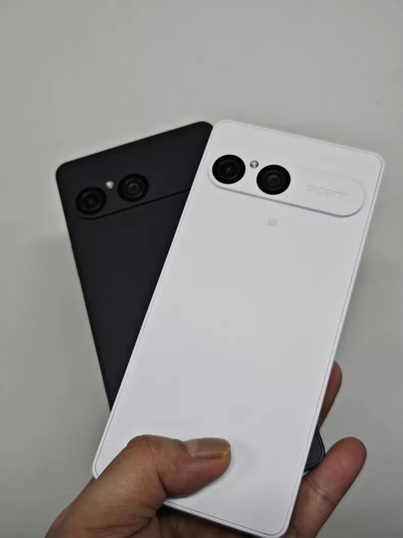 Sony Xperia 10 VII 128GB 8GB RAM 5G 50MP SD6Gen3 5000mAh VERY GOOD JAP VERSION