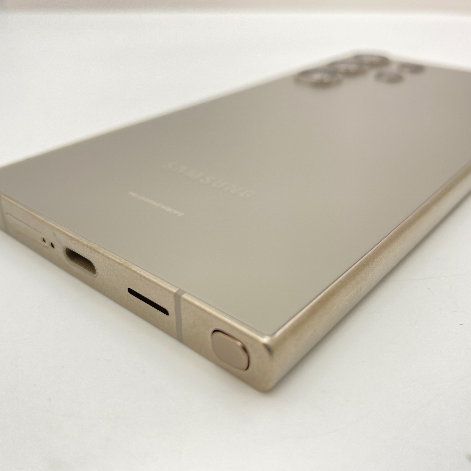 Samsung Galaxy S24 Ultra SM-S928U – 512GB – Titanium Gray (Unlocked) -Open Box