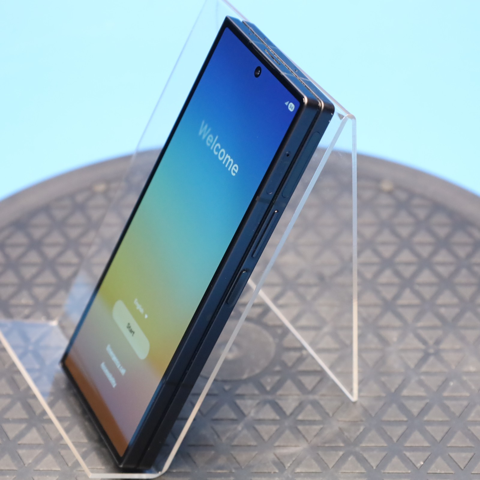 Samsung Galaxy Z Fold6 – 1 TB – Crafted Black (Unlocked)