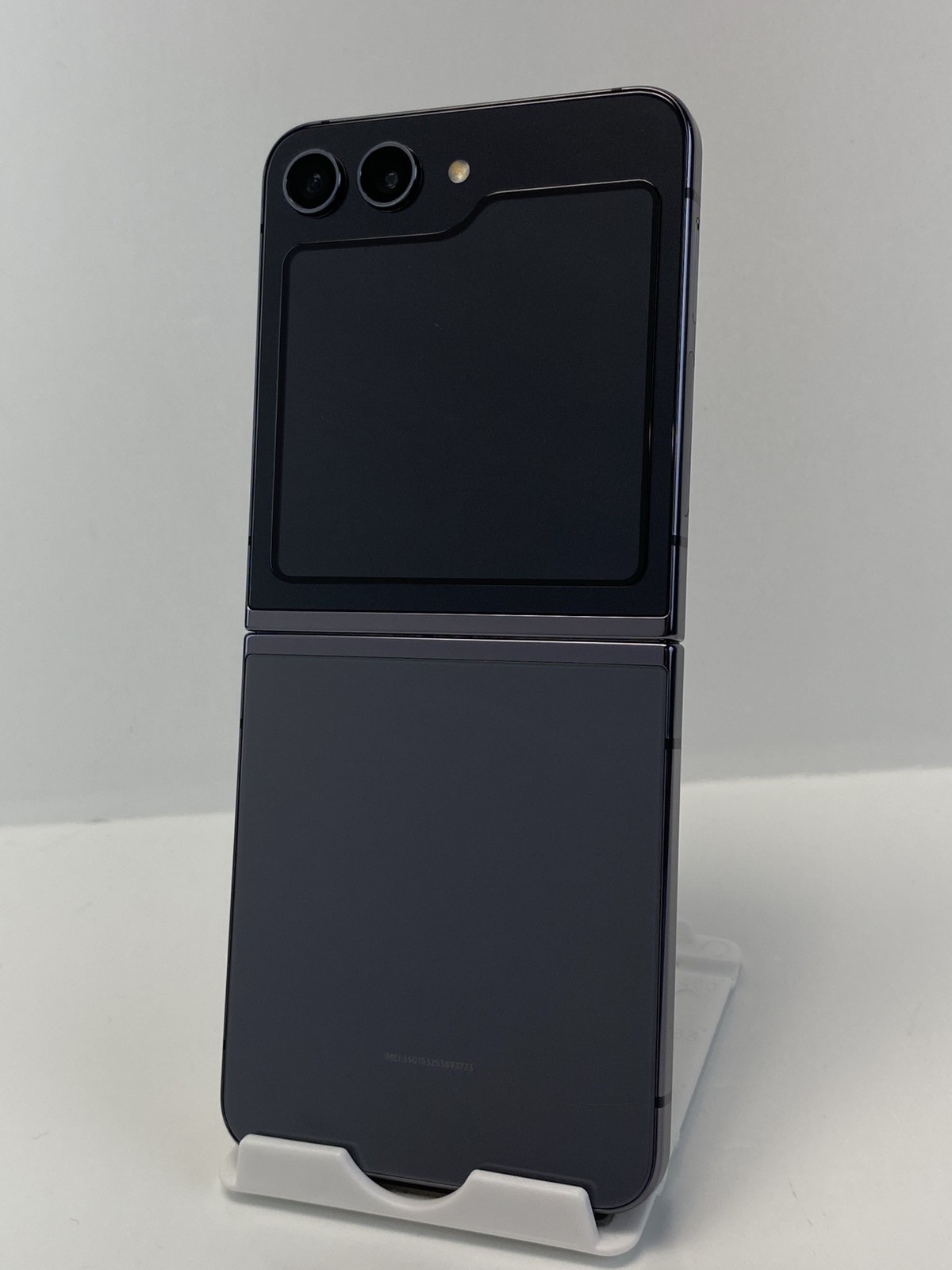 Samsung Galaxy Z Flip5 SM-F731U1 256GB Graphite Factory Unlocked