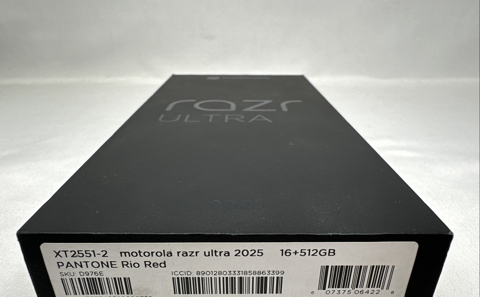 Motorola Razr Ultra 2025 XT2551 7″ AT&T Locked 512GB 16GB 5G Rio Red – NEW OPEN!