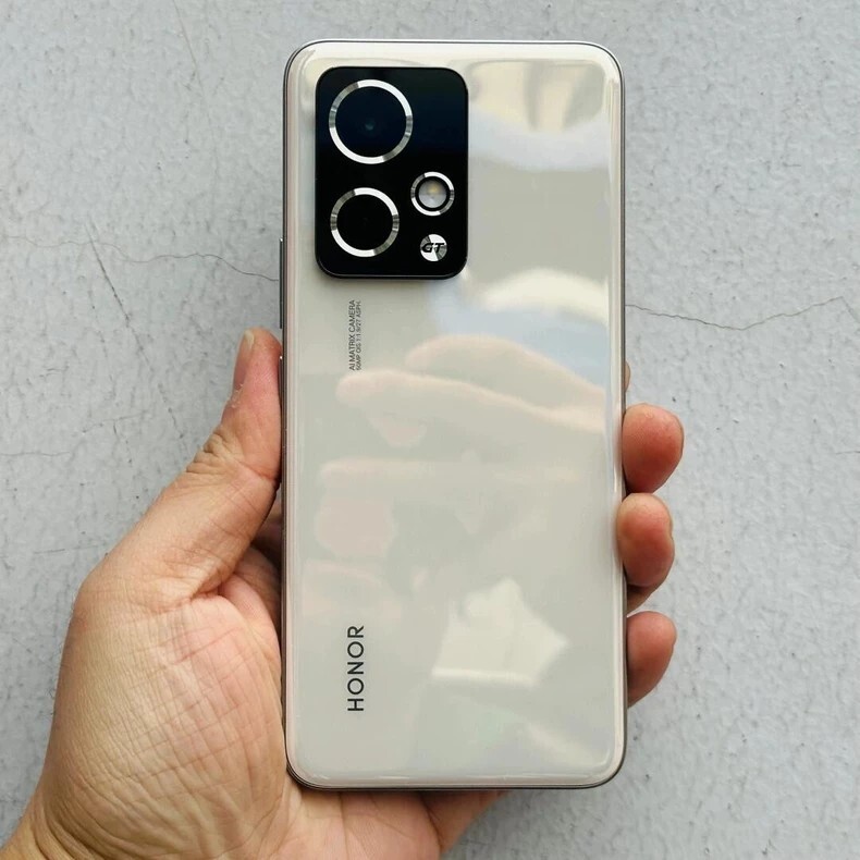 Honor 90 GT 5G 6.7″ AMOLED 120HZ 50MP 12+256G Android Snapdragon 8