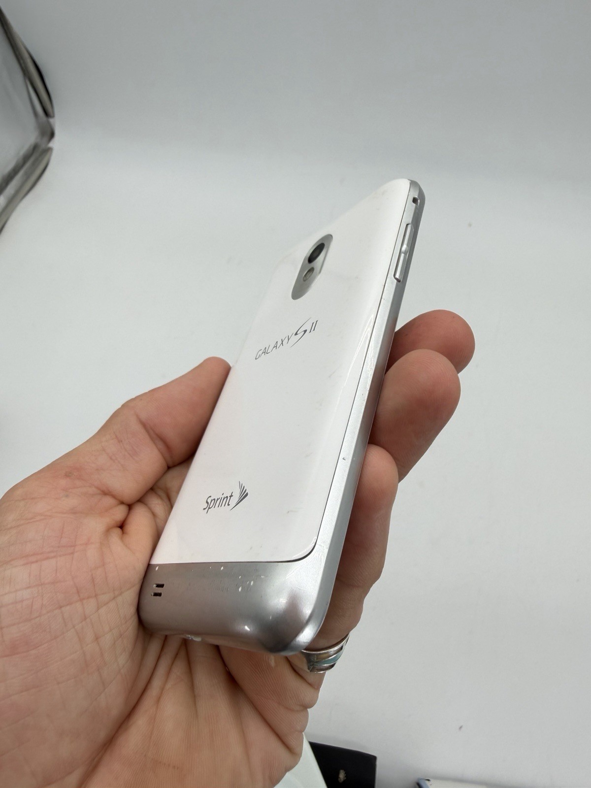 Samsung Galaxy S II SPH-D710 BROKEN NOT WORKING