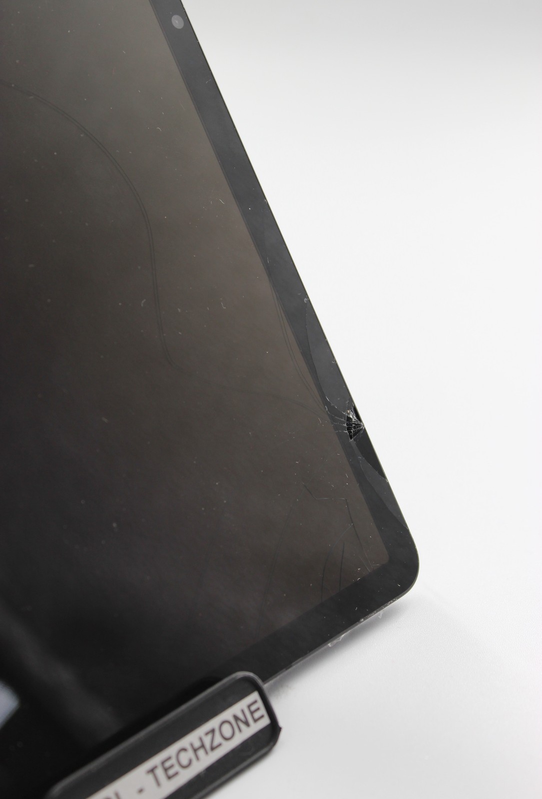 Samsung Tab S8+ 5G 128GB Graphite Locked – Verizon – Cracked Screen – Dead Di…