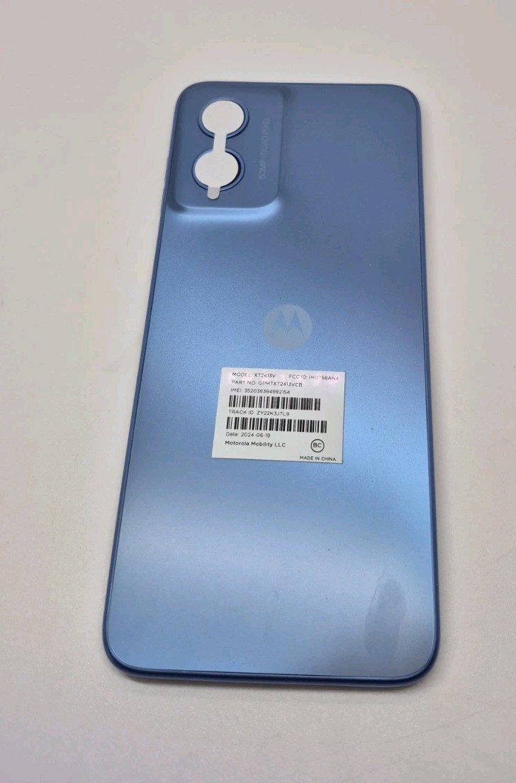 Tracfone Motorola Moto G Play (2024) XT2413V 64GB 4GB Locked Blue New