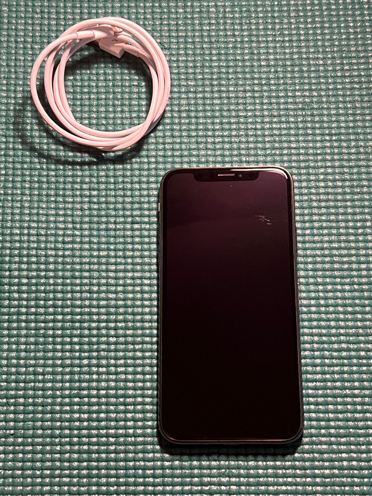 Apple iPhone X – 256GB – Space gray (Unlocked) A1901 (GSM)