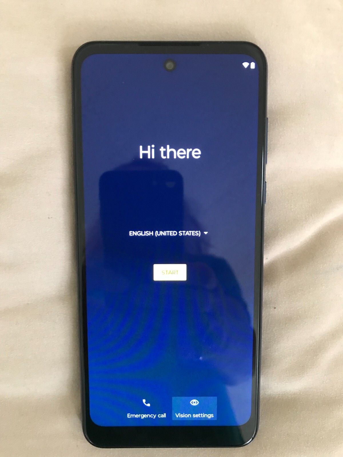 AT&T Prepaid Moto G Play 32 GB Locked *** MINT CONDITION IN OPEN BOX ***