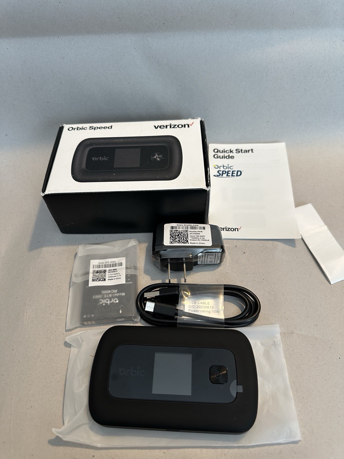 Verizon TFL-ORB400LBVZRT Orbic Speed 4g LTE Hotspot WiFi Generator New
