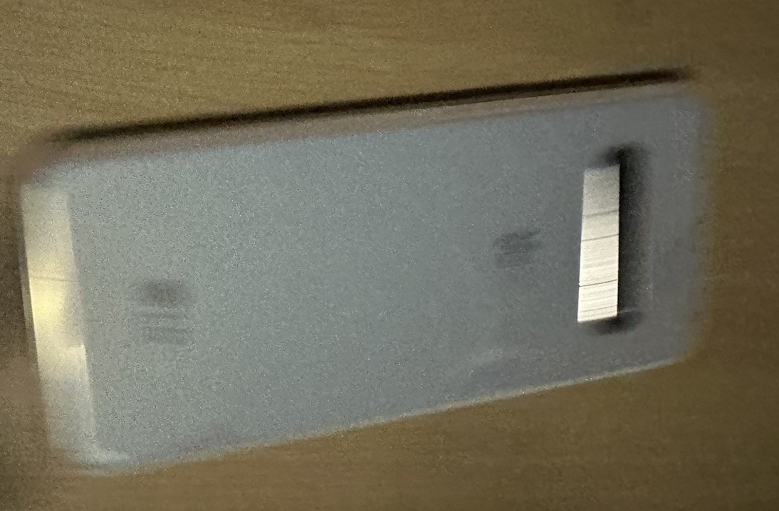 LG Thinq v60 (i1-850)