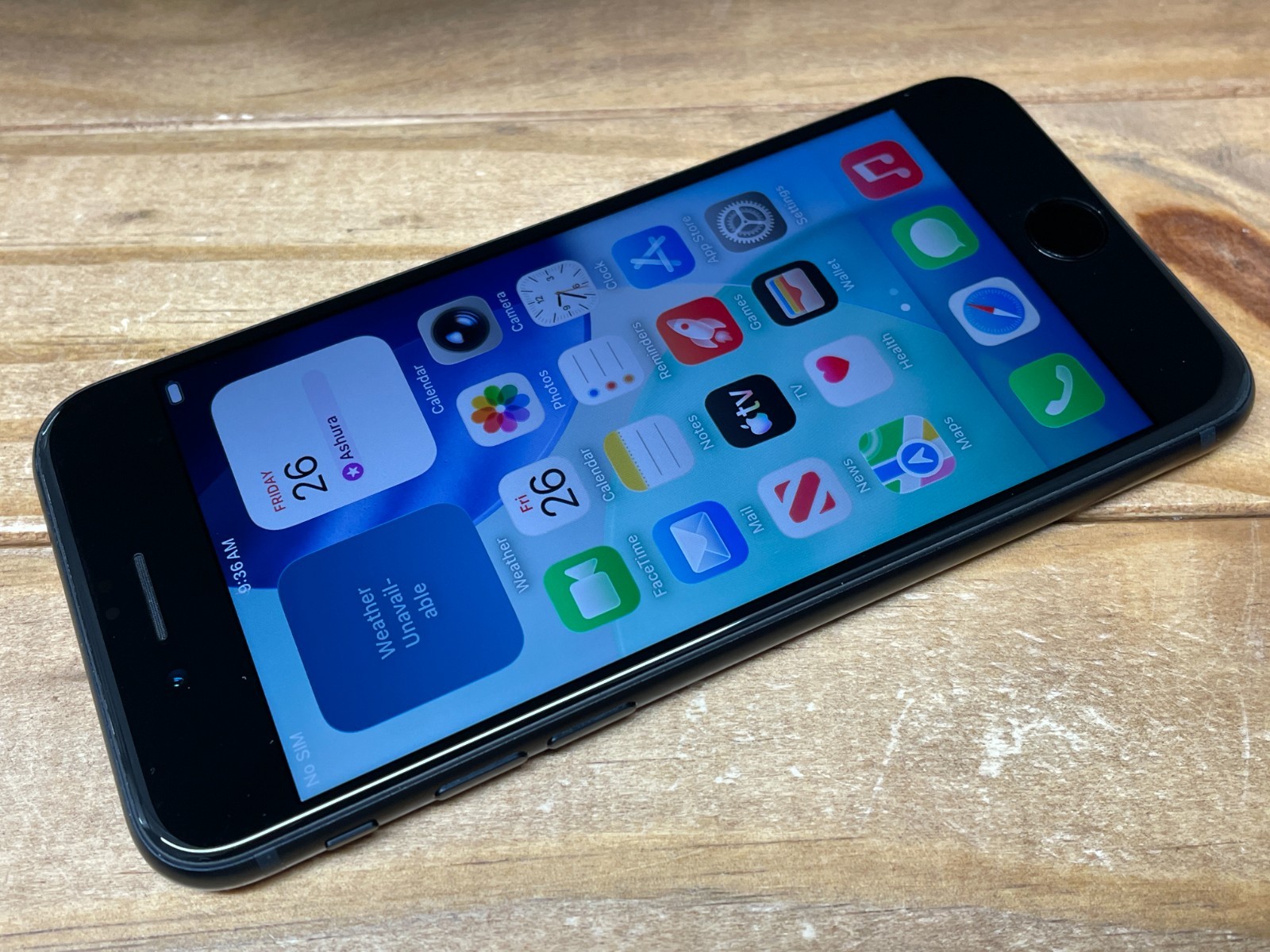 Apple iPhone SE 3rd Gen. – A2595 – 64 GB – Black (Unlocked) Good Cond – 98% Bat