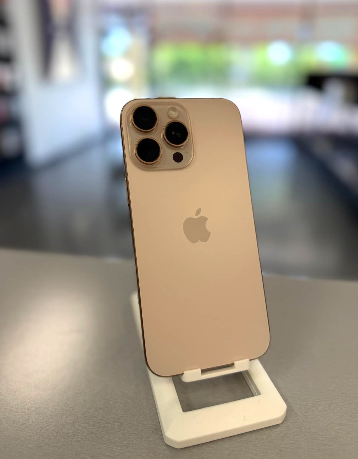 Apple iPhone 16 Pro Max Desert 256GB T-Mobile 100% Batt Health