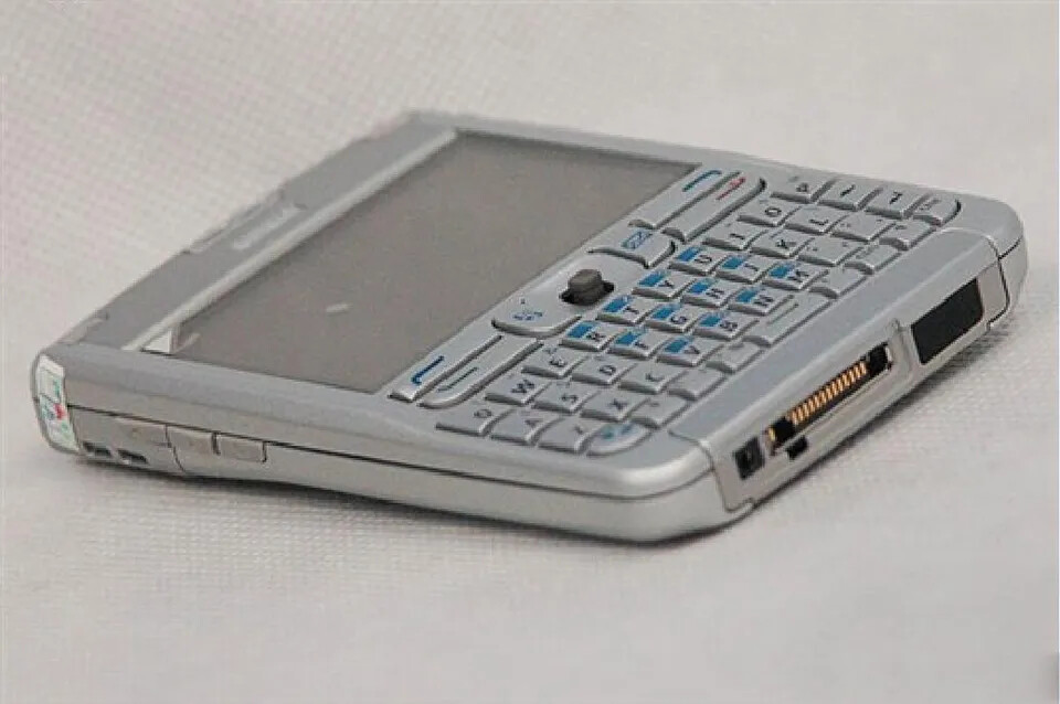 Original Nokia E61 3G English Russian Arabic Keyboard 2.9″ Unlocked Mobile Phone