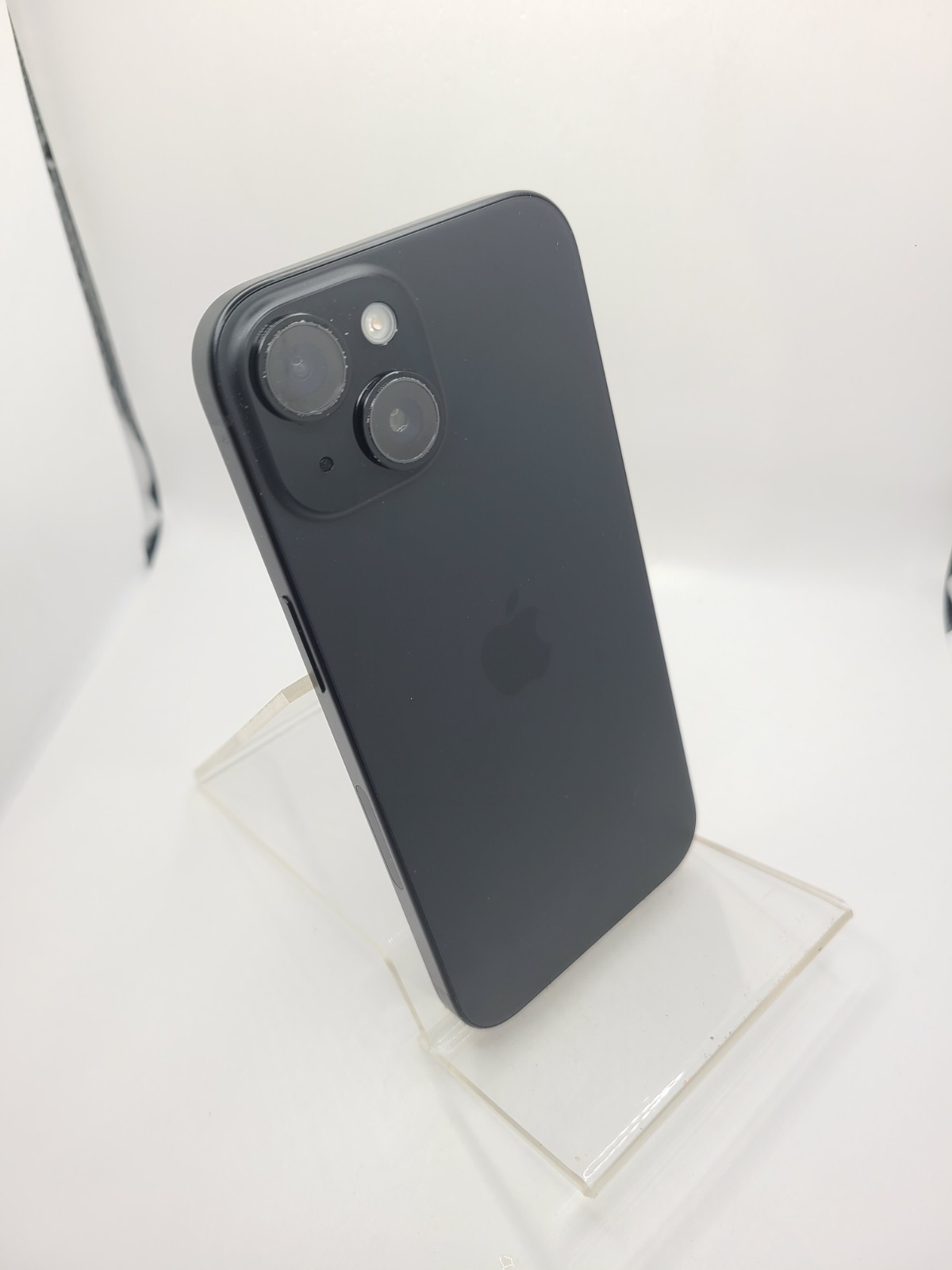 Apple iPhone 15 A2846 AT&T Carrier ONLY Black Titanium 128GB iOS 26.4.2