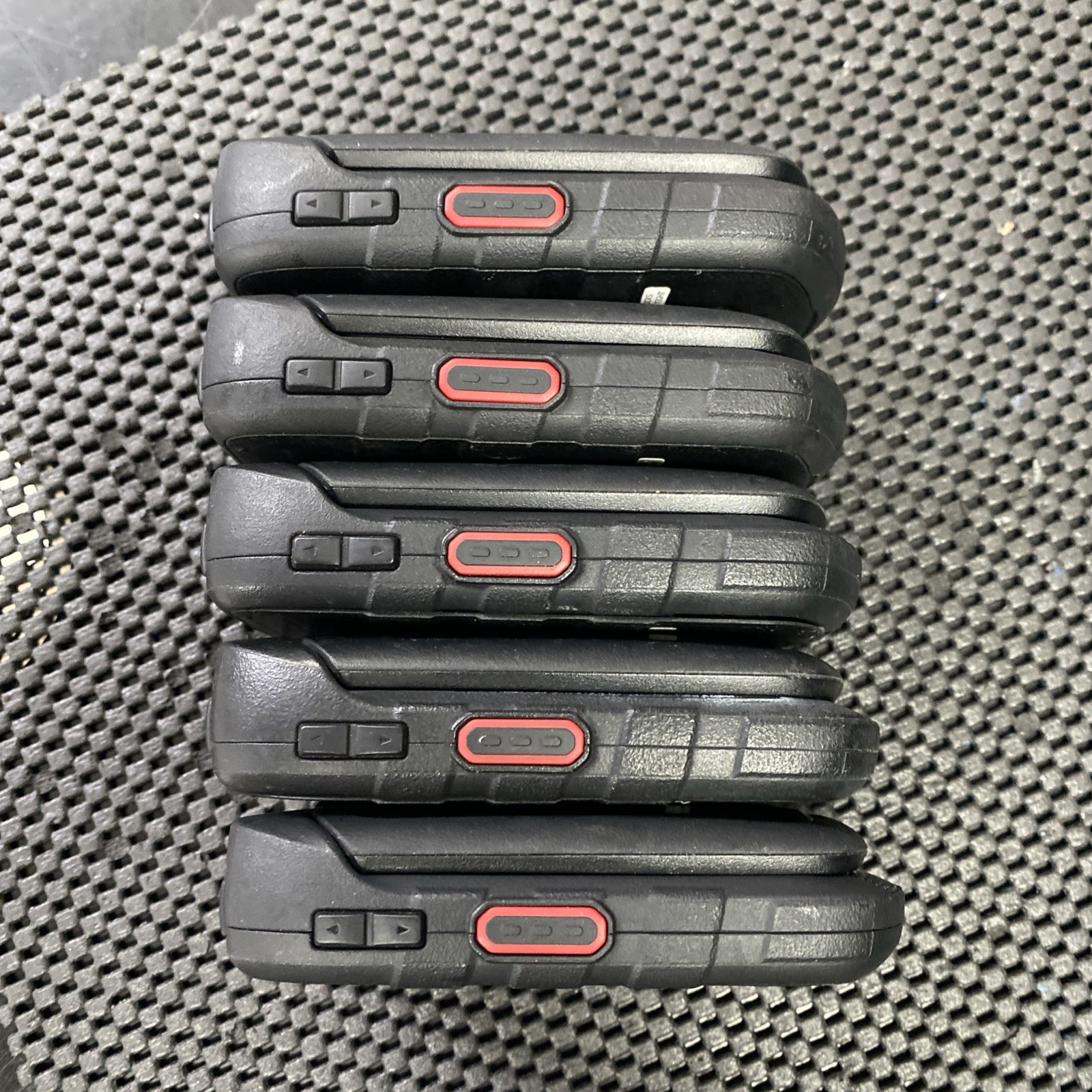 Lot Of 5 – Kyocera DuraXE E4710 8GB Ultra Rugged Flip Phone – Tested – AT&T Only