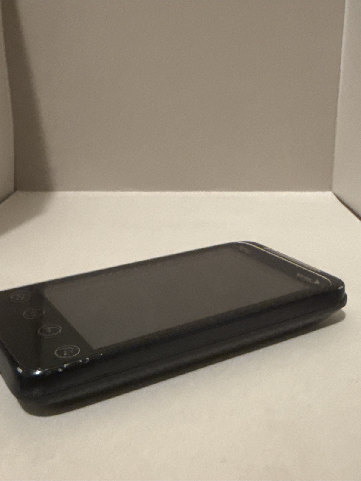 HTC Evo Shift 4G (Sprint) – FOR PARTS ONLY
