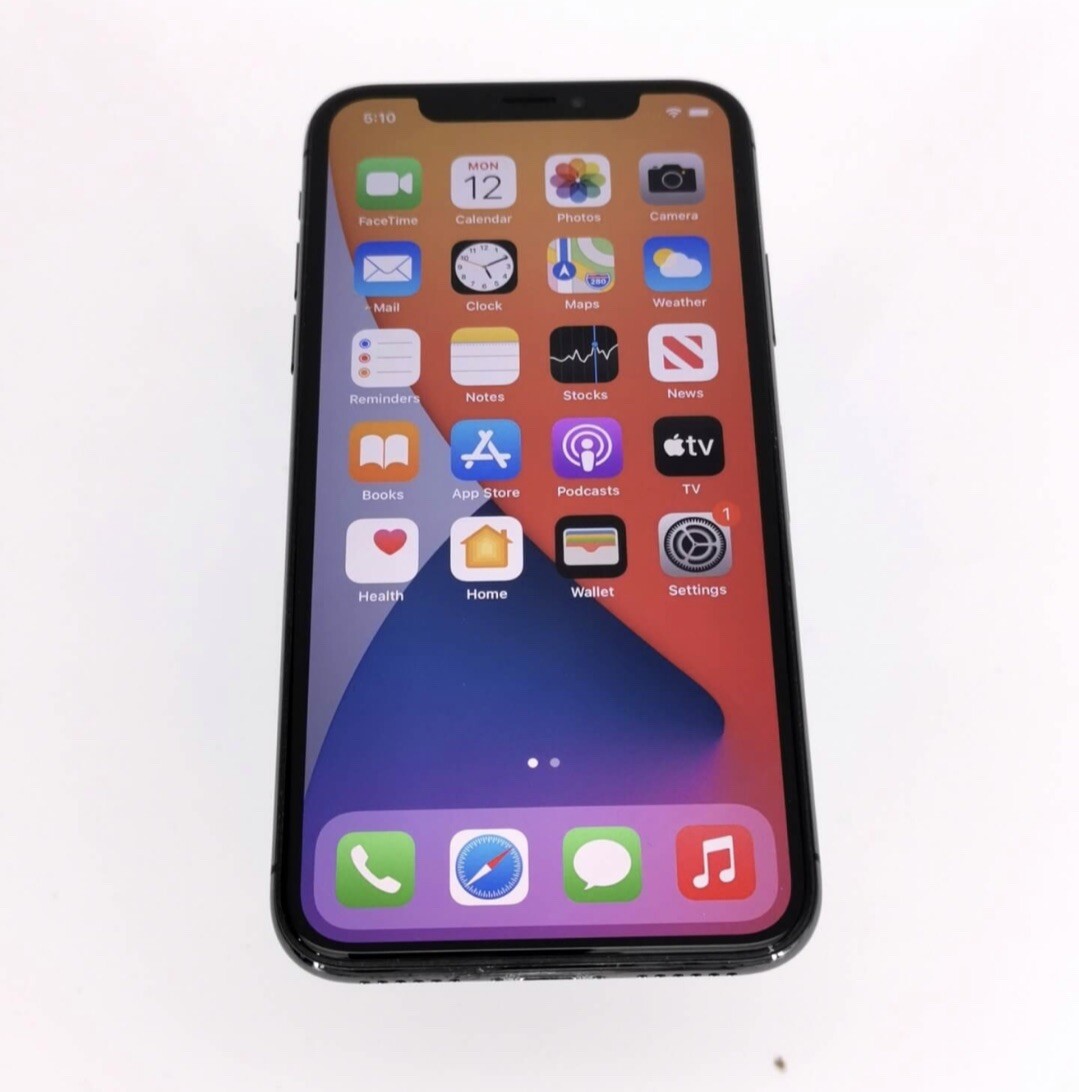 Apple iPhone X – 64GB – Space Gray (Unlocked) A1901 (GSM) (CA)