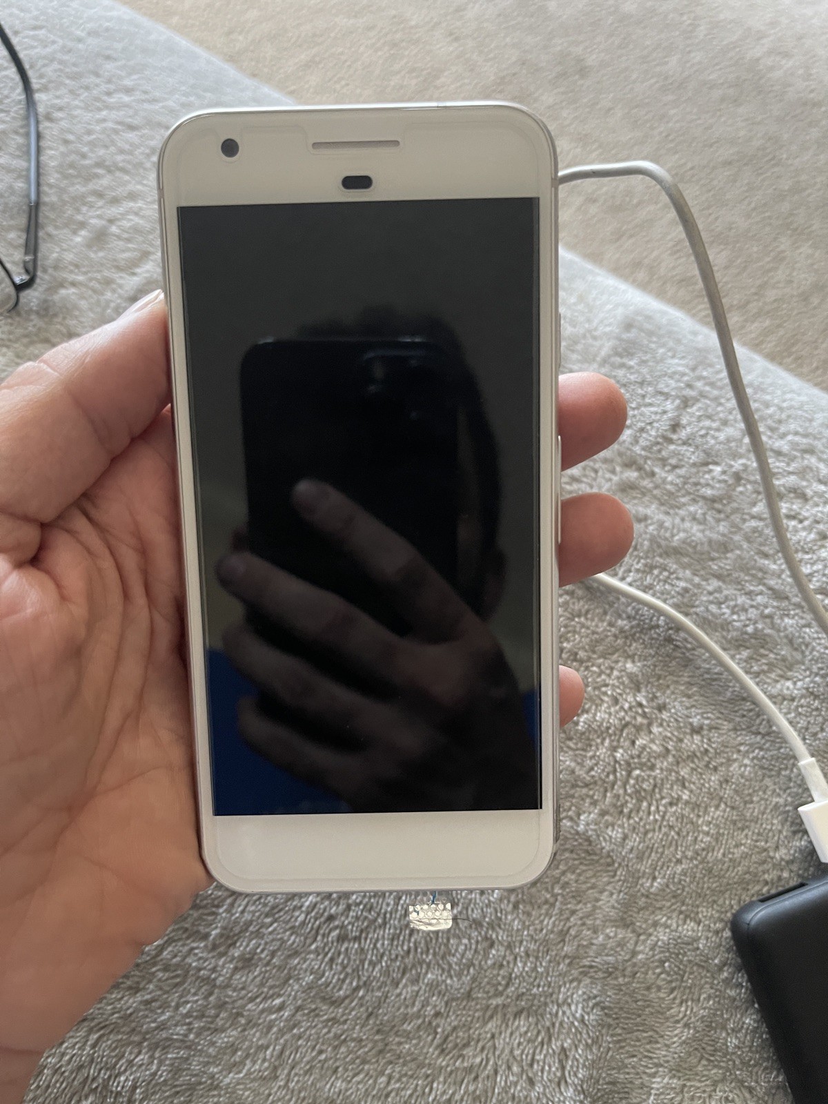 🔥Google Pixel G-2PW4100 32Gb In Silver Cell Smart Phone🔥SHIP SAME DAY