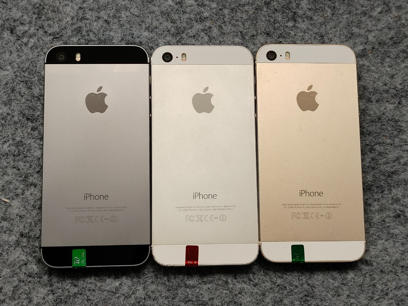Apple iPhone 5s 16/32/64GB Gray/Silver/Gold Factory UNLOCKED Any Carrier GIFT