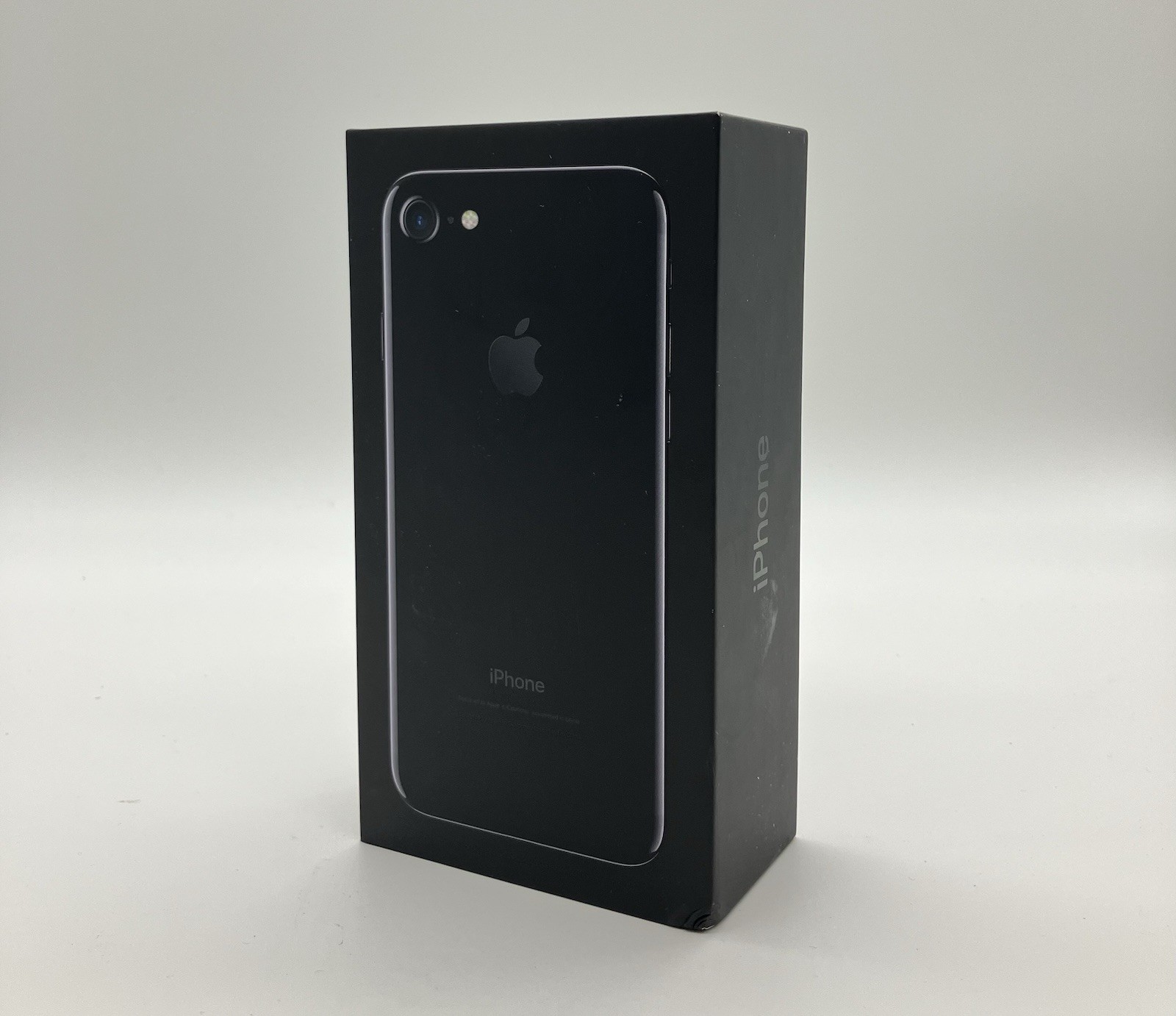 Apple iPhone 7 128GB Jet Black Brand New iOS 10.1.1 Jailbroken 1 Battery Cycle