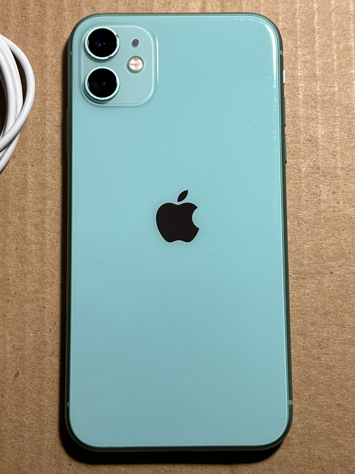 Apple iPhone 11 – 64GB – Green A2111 unlocked (CDMA + GSM) READ