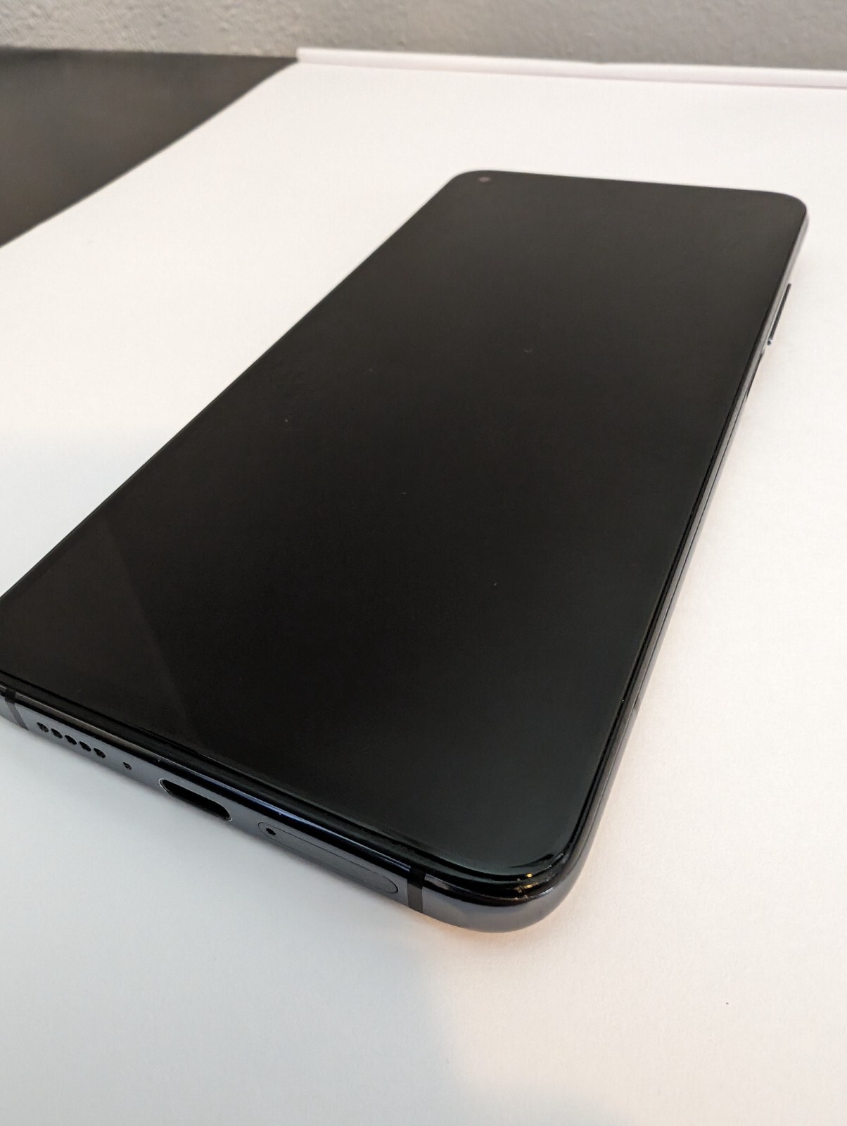 XIAOMI MI 10T – 128GB – Black (Unlocked) (Dual SIM) (Light Use)