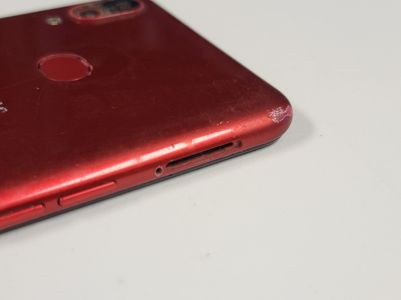 Samsung Galaxy A10s (SM-A107M) 32GB – Red (Telcel) Smartphone – CRACKED – N786