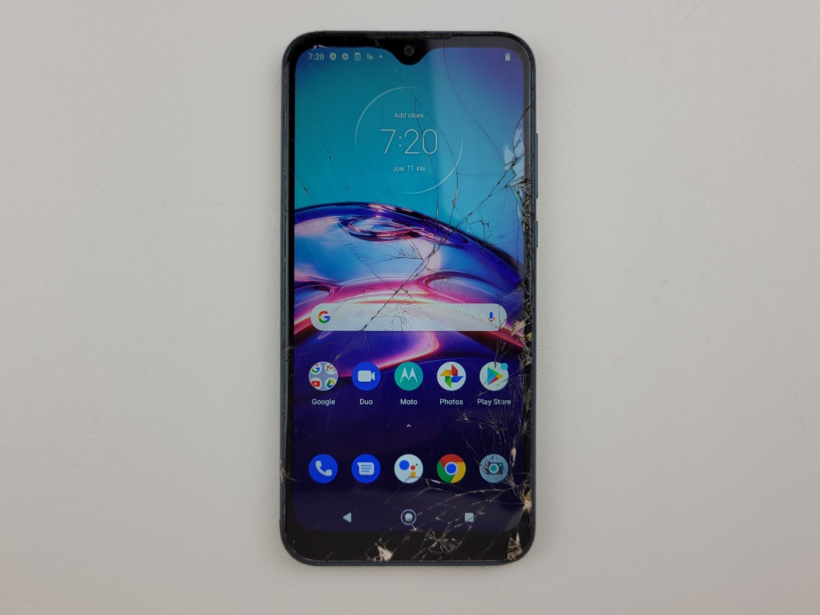 Motorola moto e 2020 (XT2052-5) 32GB (Consumer Cellular) – CRACKED – H2942