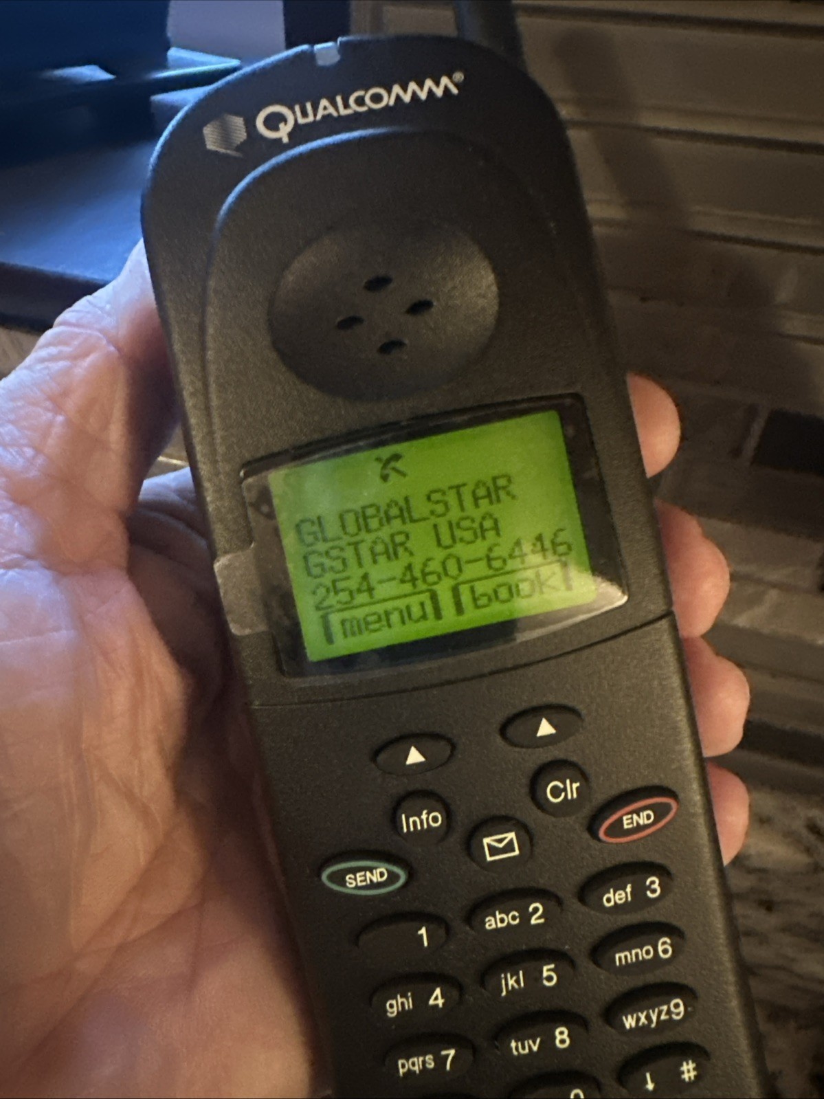 Qualcomm GSP-1600 Globalstar Tri-Mode Satellite Cellular Mobile Phone No Battery