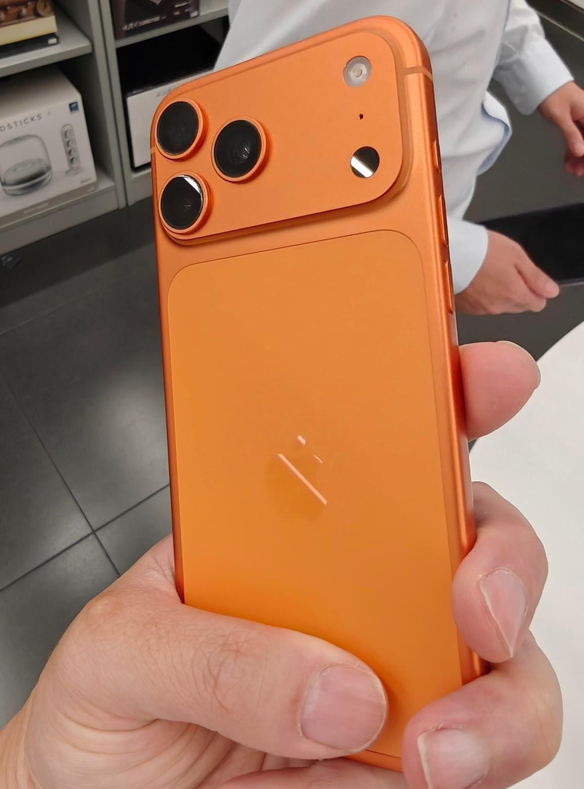 Apple iPhone 17 Pro Max 256GB Orange Slate Style 48MP Camera New