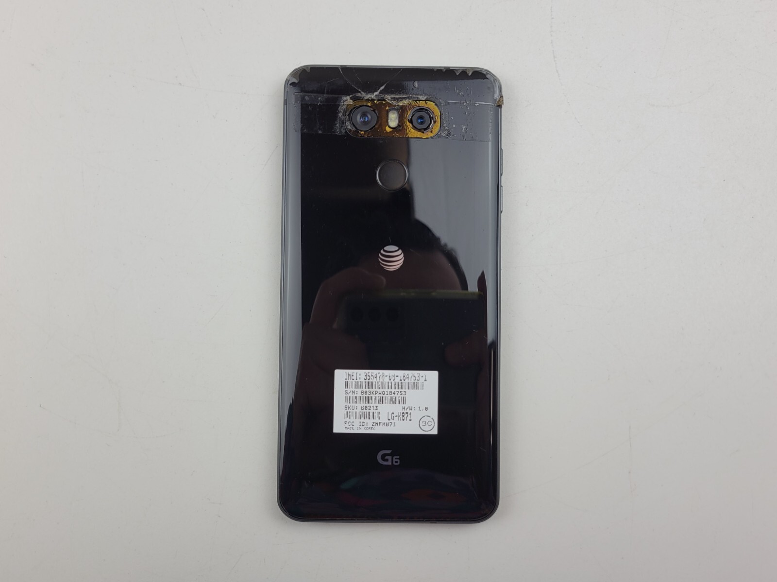 LG G6 (LG-H871) 32GB – Black (AT&T) Smartphone – BLEMISHED – Clean IMEI – J8065