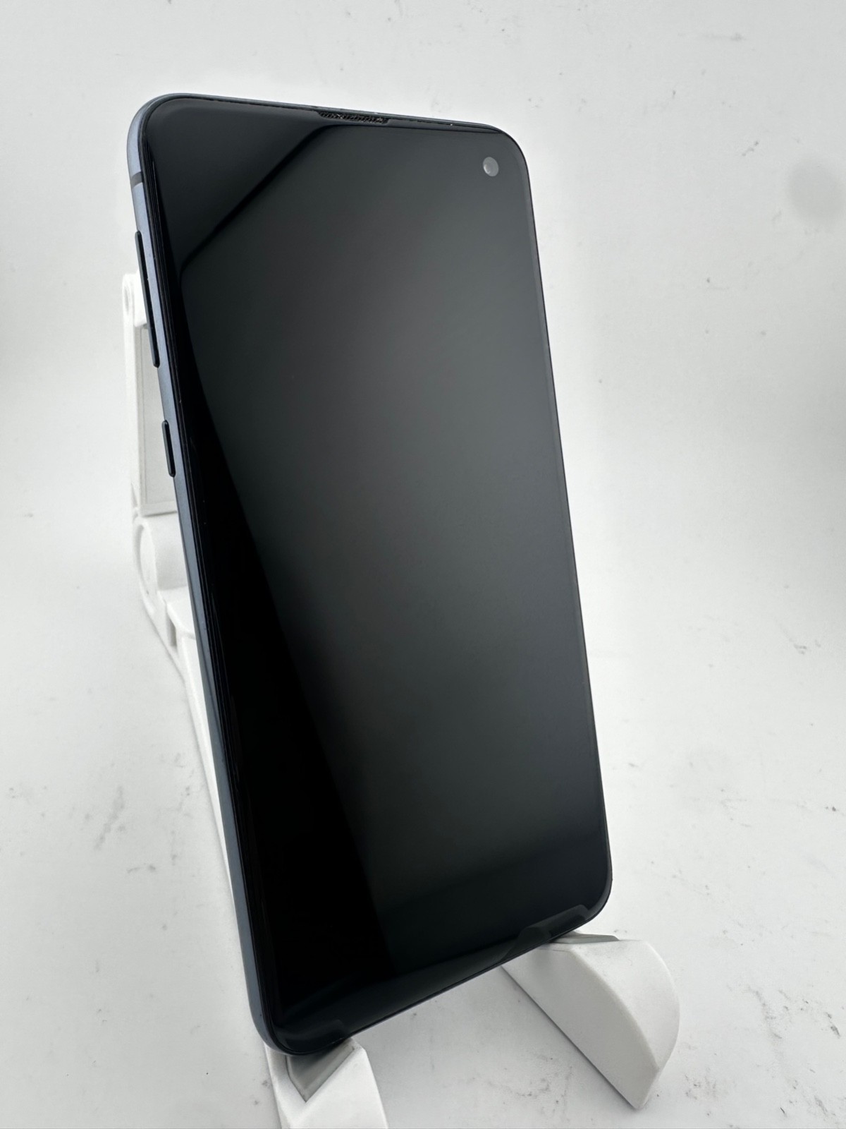 Samsung Galaxy S10e SM-G970U – 128GB – Blue (Unlocked)
