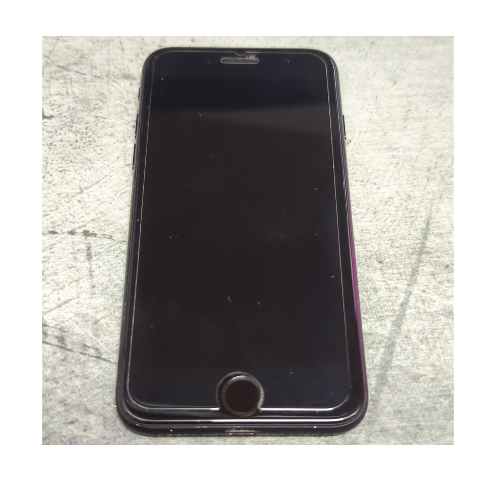 Apple iPhone 7 Black 128GB Unlocked Verizon A1660 iOS 4.7in screen issue